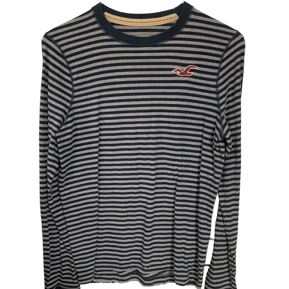 Men's Blue and Grey Striped Hollister Long-Sleeve Shirt